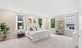 8008 GLENBROOK Rd, Bethesda, MD 20814
