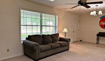 2838 Sylvia St, Arkadelphia, AR 71923