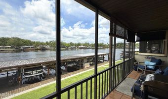 1640 Juno Trl 202E, Astor, FL 32102
