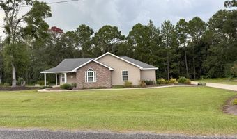 57 Brandon St, Baxley, GA 31513
