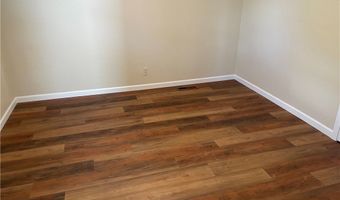 110 Liberty St, Amsterdam, OH 43908