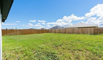 529 Country Club Dr, Alamo, TX 78516