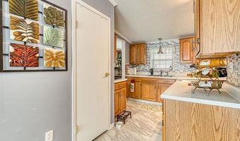 601 Rio Grande Dr, Adrian, MI 49221