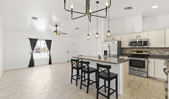 9343 W PINEVETA Dr, Arizona City, AZ 85123