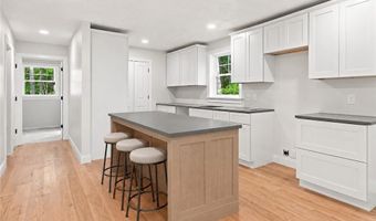 172 Pine Swamp Rd, Cumberland, RI 02864