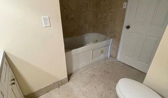 802 SALEM Ct, Atco, NJ 08004