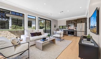 330 Arbolada Dr, Arcadia, CA 91006