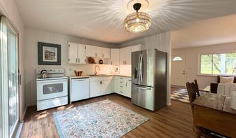 285 Brookside Dr, Ann Arbor, MI 48105