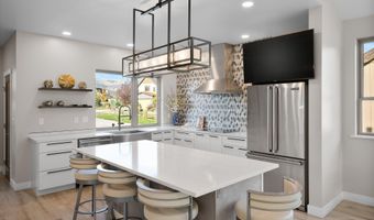 377 Pinyon Mesa Dr, Glenwood Springs, CO 81601