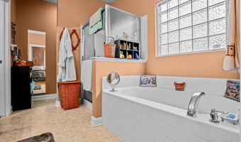 7680 Black Walnut Dr, Avon, IN 46123