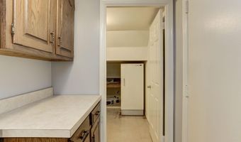 10107 GALSWORTHY Pl, Bethesda, MD 20817