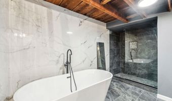 837 Lake St, Bristol, NH 03222