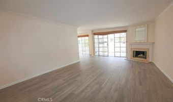 11667 Gorham Ave 306, Los Angeles, CA 90049