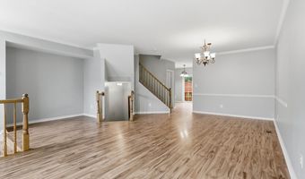 7035 KINGS MANOR Dr, Alexandria, VA 22315
