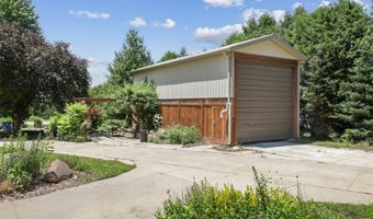 3863 NE 88th St, Altoona, IA 50009