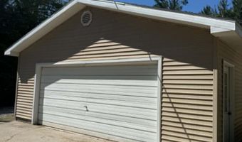 2195 Raymond St, Alpena, MI 49707