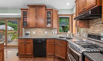 13423 Dominica Way, Apple Valley, MN 55124