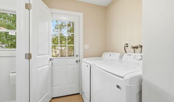 60 Woodland Rd, Bayville, NJ 08721
