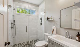 25 Ross Ave, Coventry, CT 06238