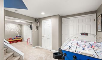 42 EMERALD RIDGE Dr, Bear, DE 19701