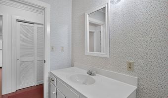 1123 N Clark St, Albion, MI 49224