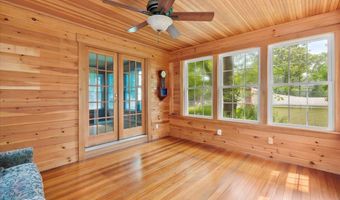 9 Sunset Dr, Altamont, NY 12009