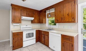 79 Blackstone St 79, Bellingham, MA 02019