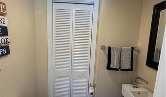 18 Palmer Cir, Hopkinton, RI 02832