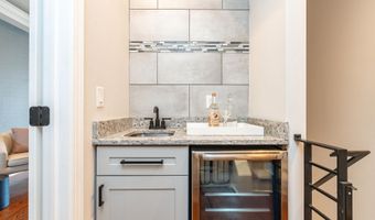 720 S 19TH St, Philadelphia, PA 19146
