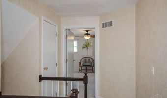 8069 Ashgrove Dr, Anderson Twp., OH 45244