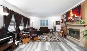 1428 Curtiss Ave, Ames, IA 50010