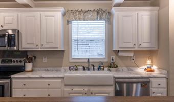 439 Zachary Rd, Blaine, TN 37709