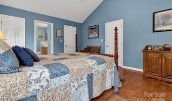 16 Sunview Cir, Arden, NC 28704