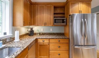 39 Kitteridge Brook Rd, Bar Harbor, ME 04609