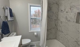 1106 Wade St, Aliquippa, PA 15001