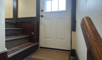 811 S Washington St, Aberdeen, SD 57401