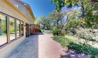 419 Ridge Rd, Albert Lea, MN 56007