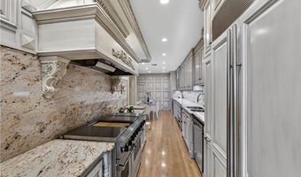 12325 Ridge Cir, Los Angeles, CA 90049