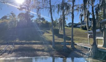 2540 Montyna Ln, Alford, FL 32420