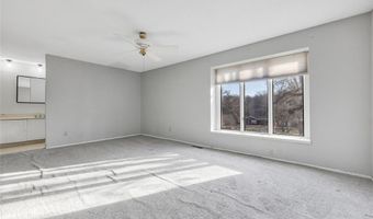 3 Newfield Ct, Ballwin, MO 63011