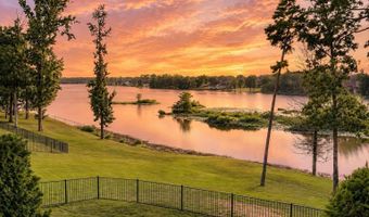 7325 Palm Beach Ave, Benton, AR 72019