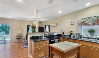 971 Liberty Rd, Alberta, VA 23821