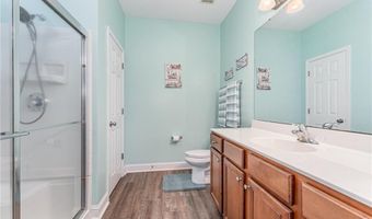 197 Parkview Ln, Advance, NC 27006
