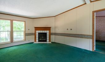 6 Joyce Ln, Raymond, NH 03077