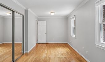 5110 DUVALL Dr, Bethesda, MD 20816