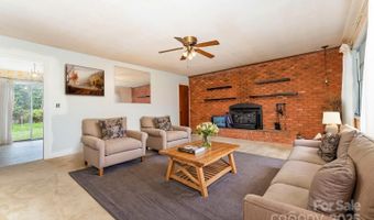 1213 Carolyn Dr, Albemarle, NC 28001