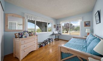 4020 9th St, Acton, CA 93510