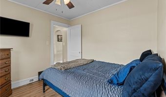 640 Plainfield Rd, Akron, OH 44312