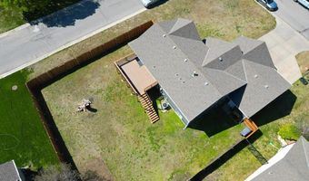 5240 E Ashton Ct, Bel Aire, KS 67220