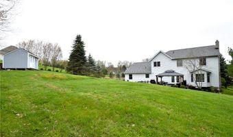 5565 Canyon Ridge Dr, Painesville, OH 44077
